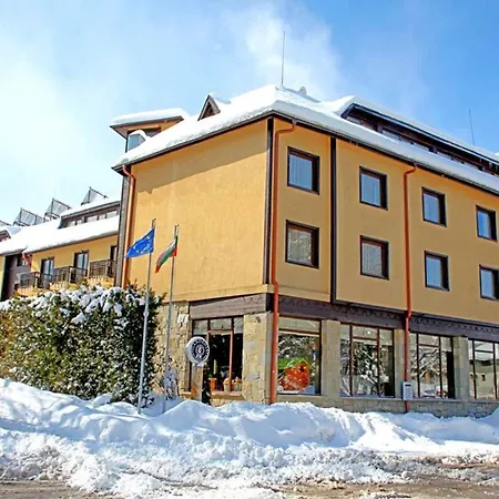 Gardenia Park Hotell 4*